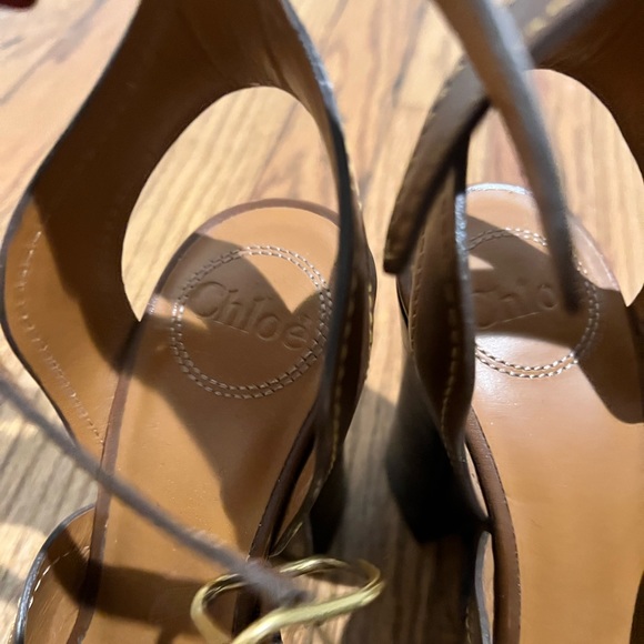 CHLOÉ
Topstitched leather sandals size 37 (US 7, 7.5) - Picture 4 of 11